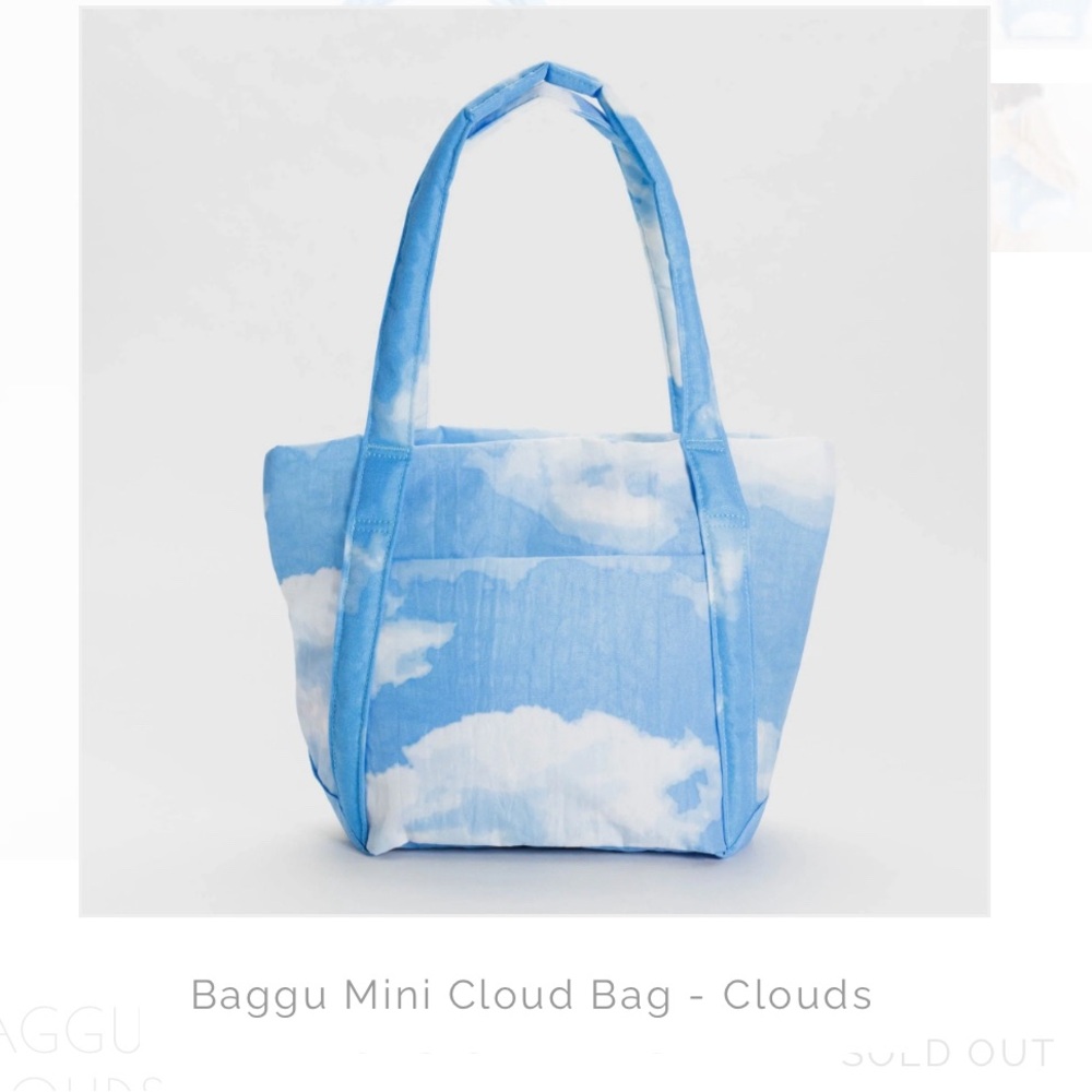 NWT Baggu mini cloud bag